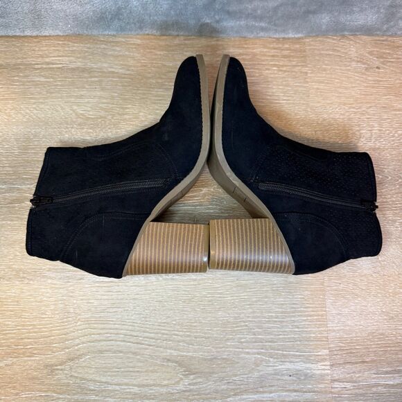 American Rag Women's Adrien Black Almond Toe Heel Booties Boots Chic Size 9 - Picture 6 of 11